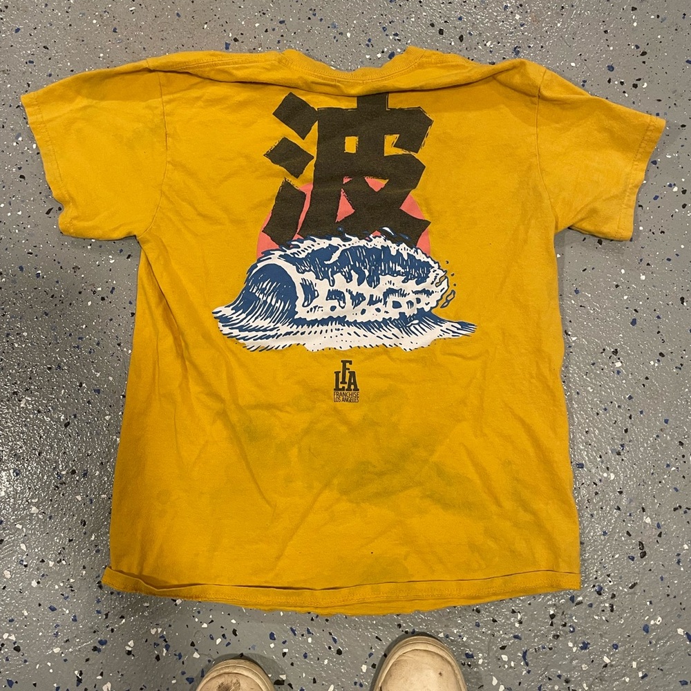 Yellow random t shirt